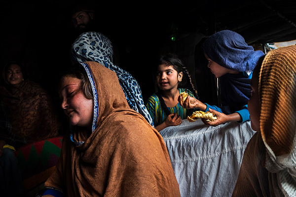 Monika-Bulaj_Broken-Songlines_LR_04